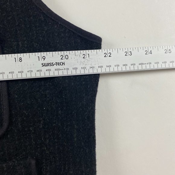 Woolrich Black Vest for Men - Picture 9 of 11